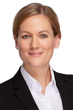 Julia Kathrin Degen, LL.M.